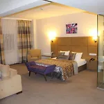 מלון Grand Cali 4*