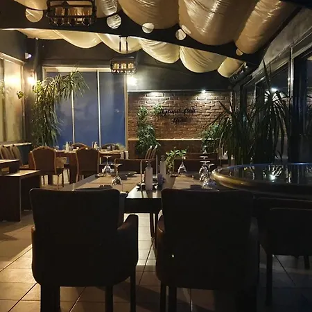 Hotel Grand Cali