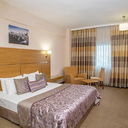 Grand Cali Hotel