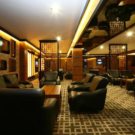 ホテル Grand Cali 4*