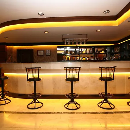 Grand Cali 4*