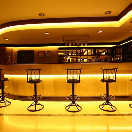 Hotel Grand Cali