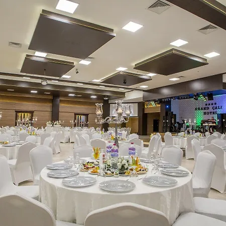 Hotel Grand Cali