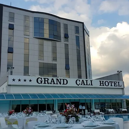 Grand Cali 4*