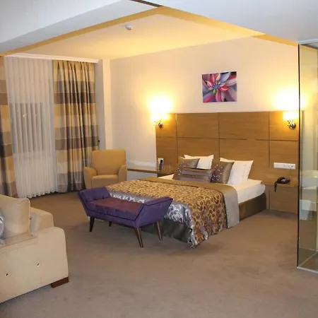 Grand Cali Hotel Bozuyuk